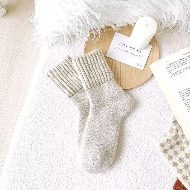 LORYN® Cozy Mid-Calf Socks
