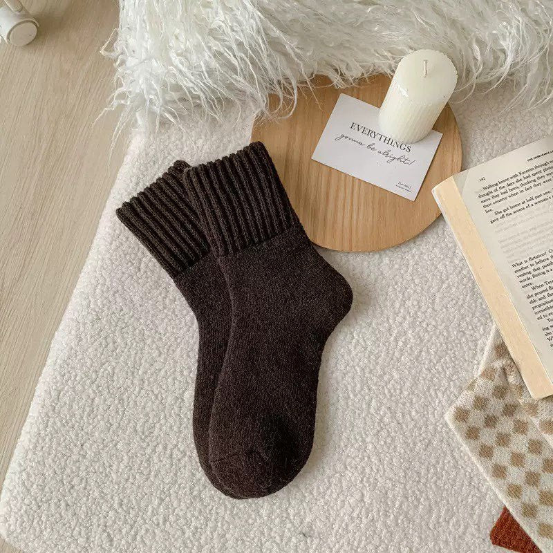 LORYN® Cozy Mid-Calf Socks